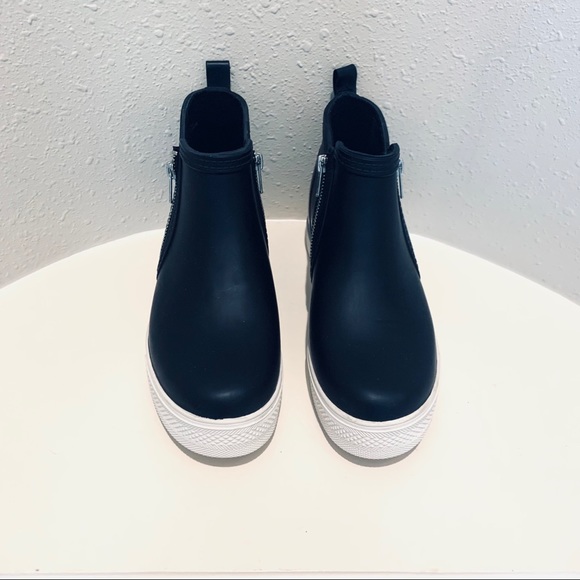 Steve Madden Wedgie RB Waterproof Bootie/10/NEW - Picture 10 of 14